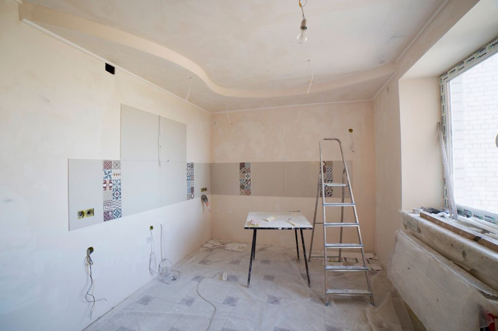 Traitement et rénovation d’un mur humide